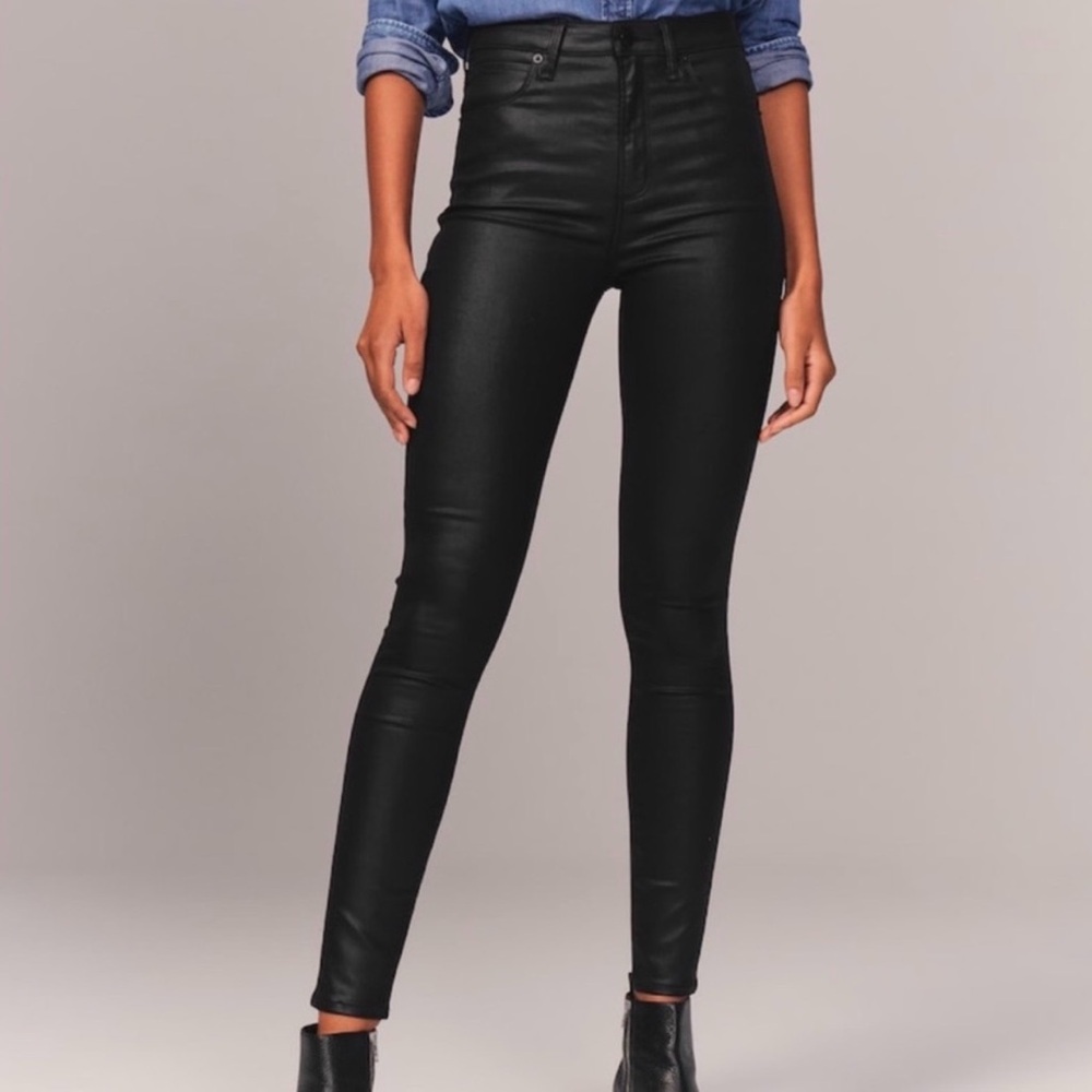 Abercrombie & Fitch Super Skinny Ankle High Rise Black Jeans
